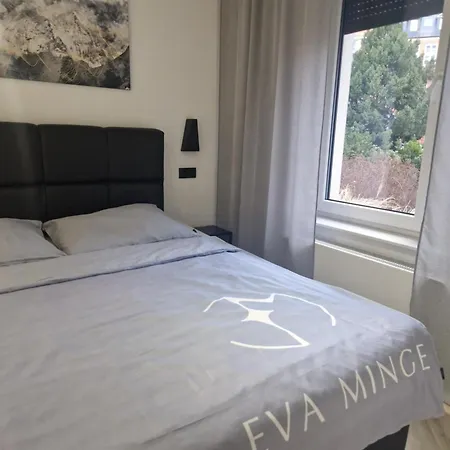 Apartment Vena Breslau